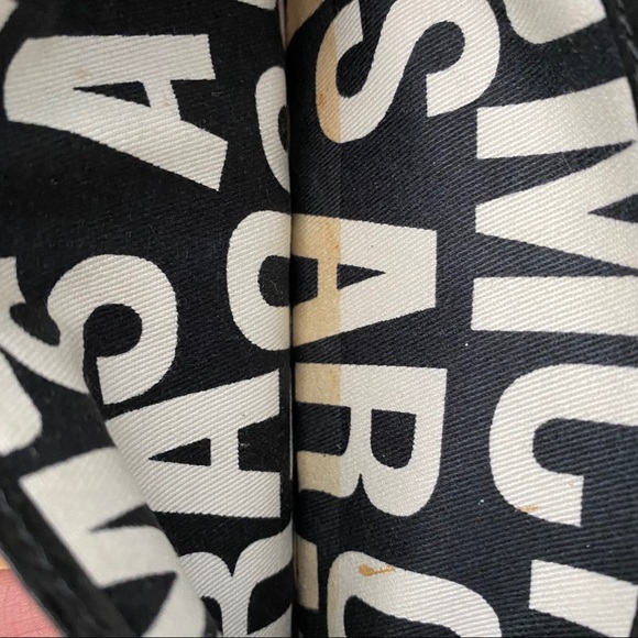 Marc by Marc Jacobs patent leather wallet - Picture 8 of 11